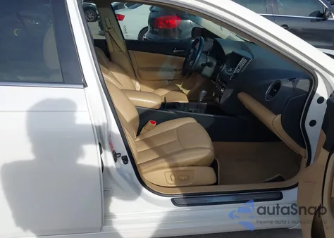 2009 Nissan Maxima 3.5 S z USA, uszkodzony, nr VIN 1N4AA51EX9C851037